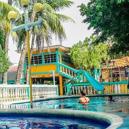 Hotel Leones Marinos ซานมิเกล ภายนอก รูปภาพ