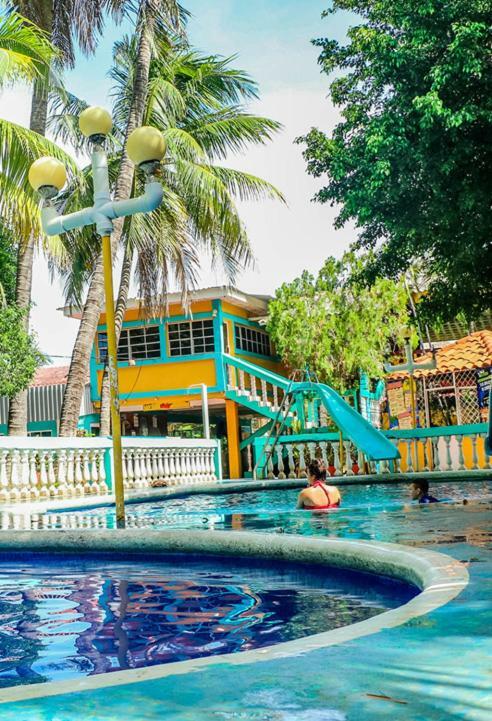 Hotel Leones Marinos ซานมิเกล ภายนอก รูปภาพ